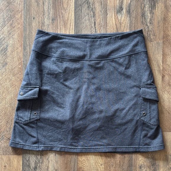 Athleta Pants - Athleta Oasis Cargo Gray Mini Skort